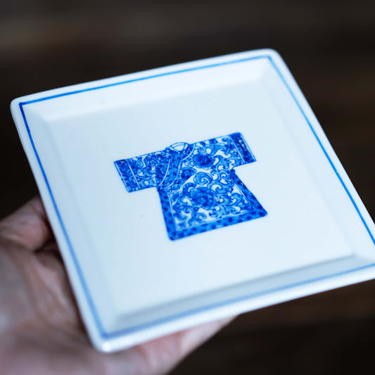 手描きのスクエアプレート Blue dress