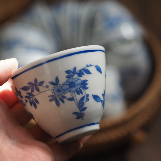 『ブルーの茶杯』ペニンシュラ