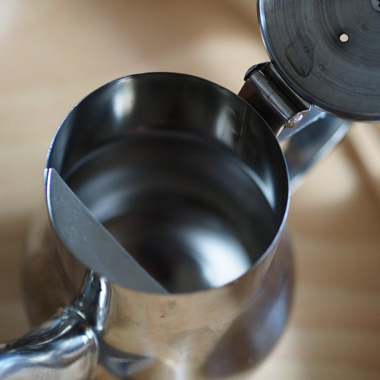 香港 レトロなステンレスポット