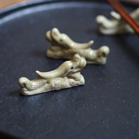 ドラゴンの箸置き-如意宝珠