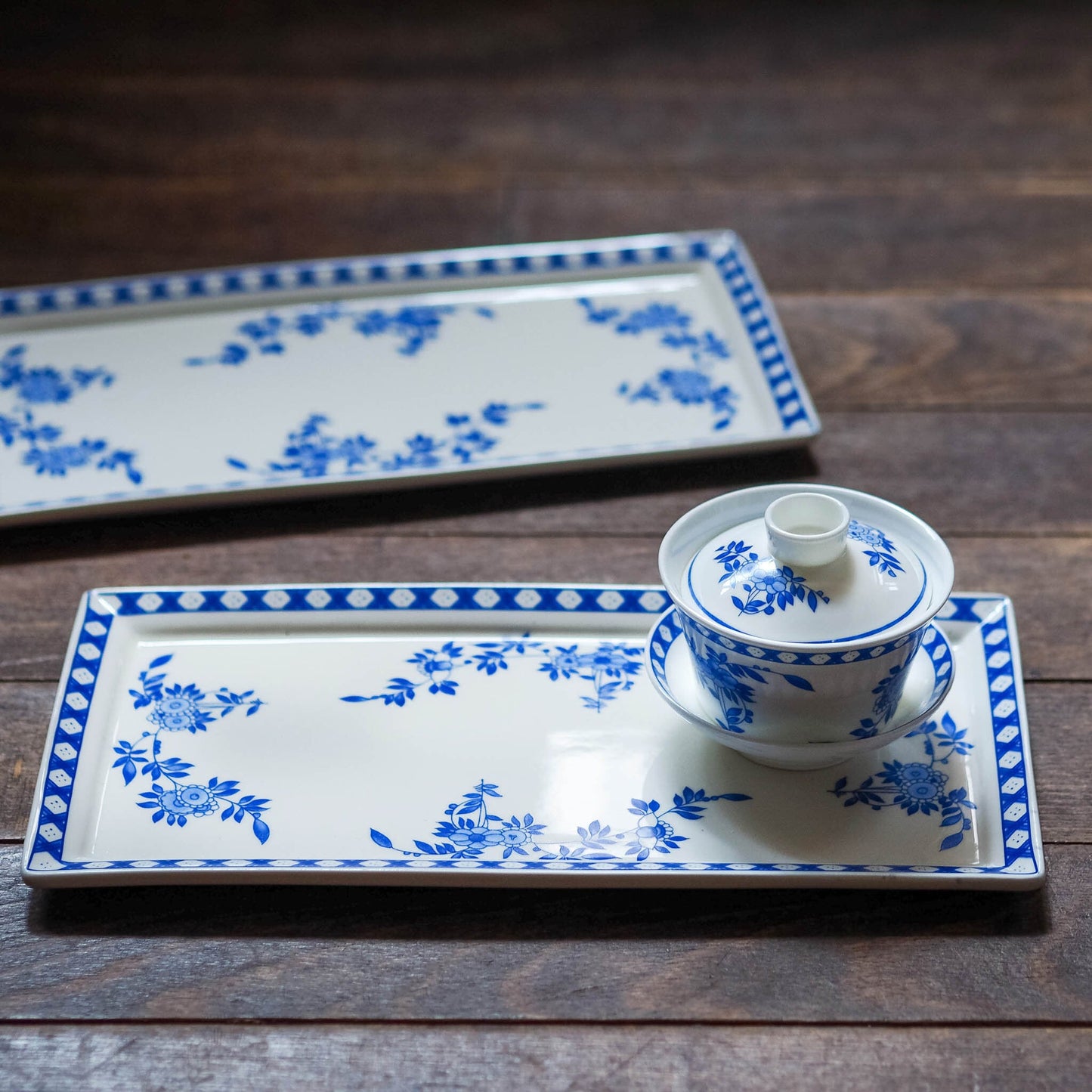 ペニンシュラ スクエアプレート27センチ