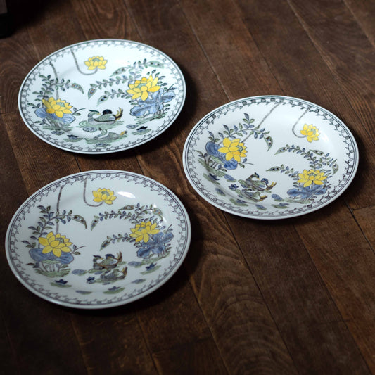 mandarin ducks in lotus pond プレート