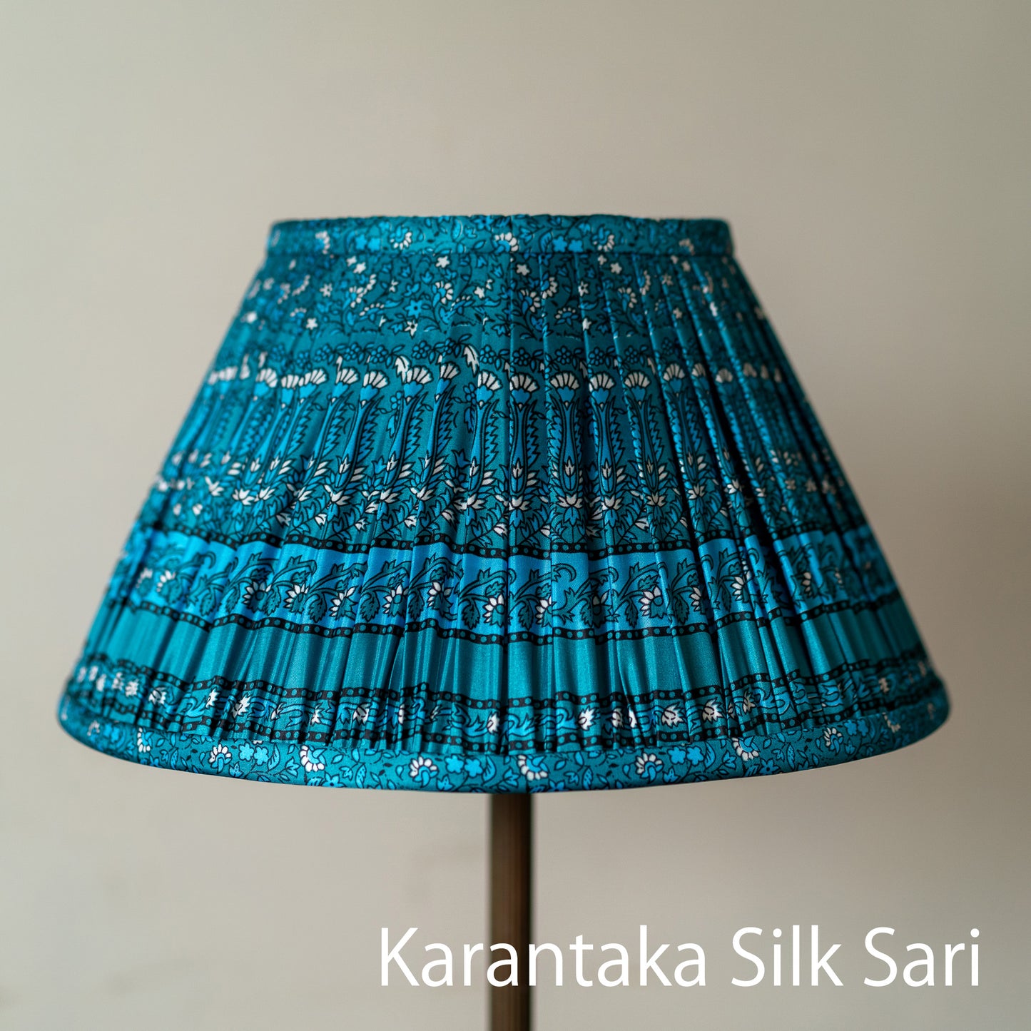 ランプシェード/Silk & Sari