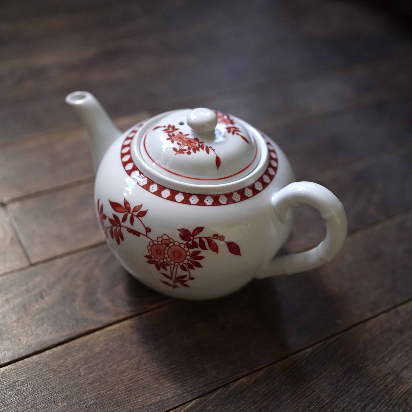 ペニンシュラ コーラルのティーポット