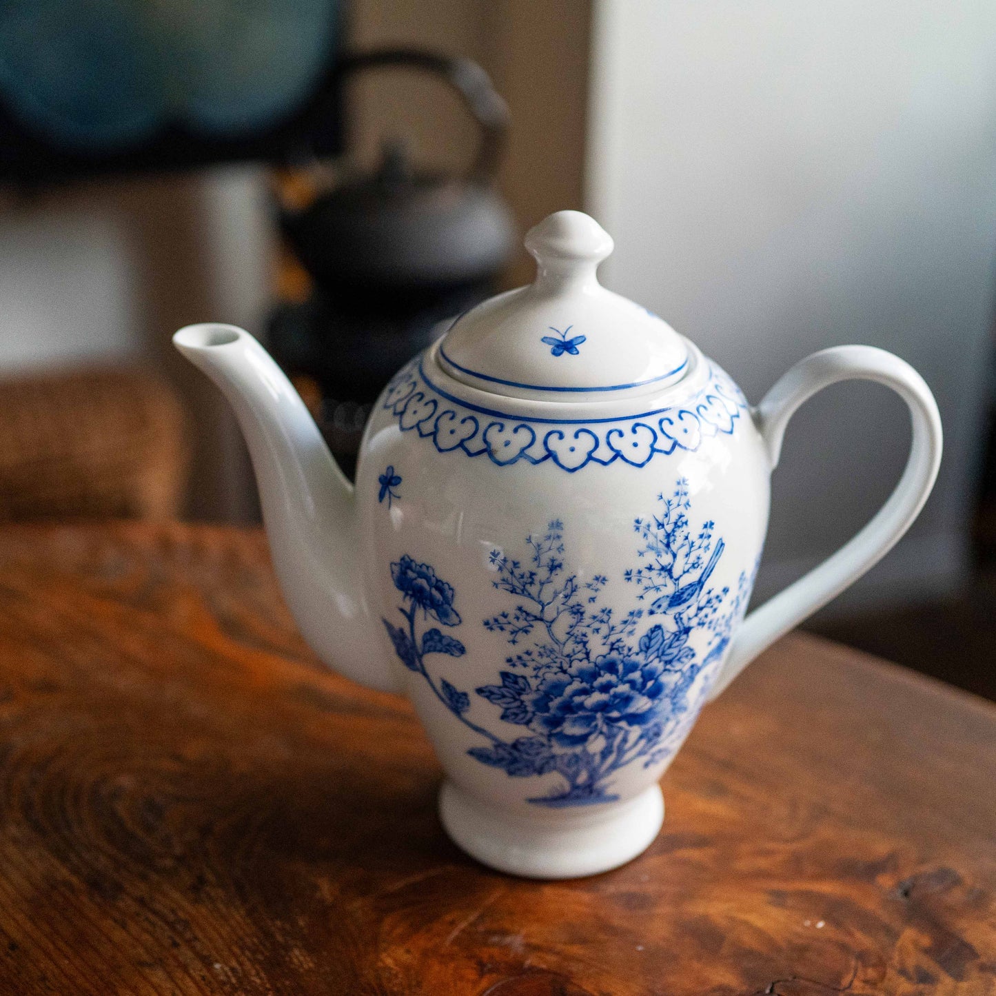 『Peony garden』手描きのティーポット