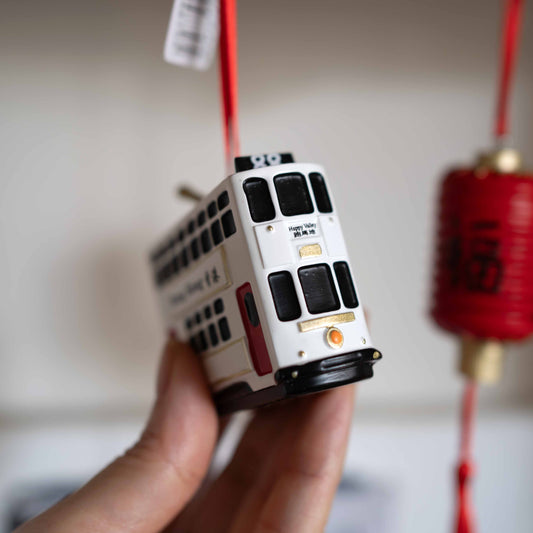 オーナメント『White Tram』