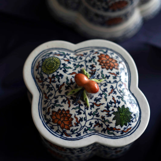 重箱 Harmony of Flora 景徳鎮