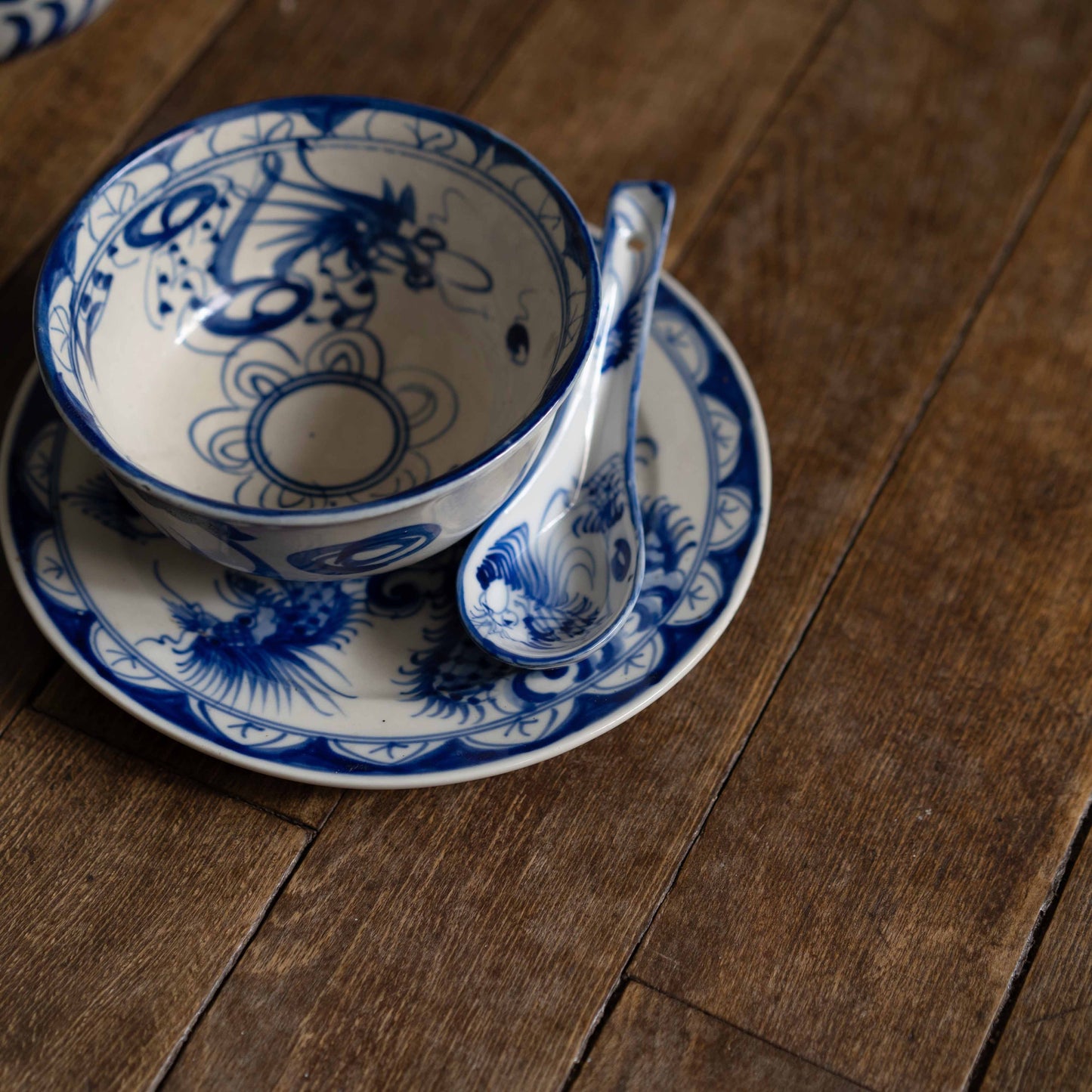 『レンゲ-dragon phoenix』オールドバッチャン-ベトナム