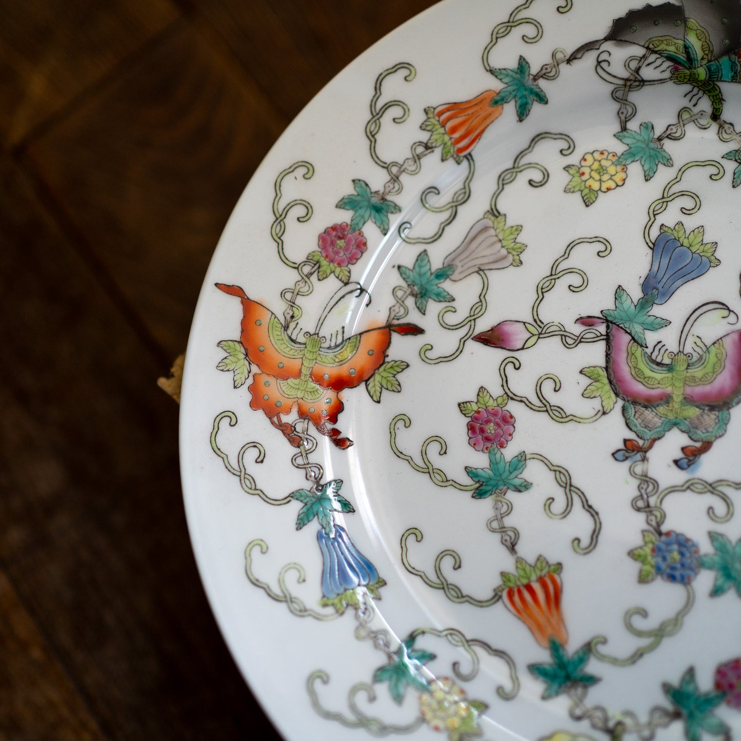 『白の丸皿23センチ』景徳鎮