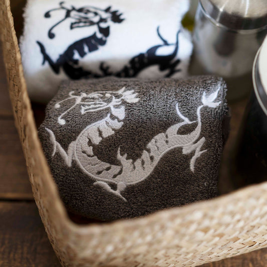 『刺繍のハンドタオル』Zest of ASIA