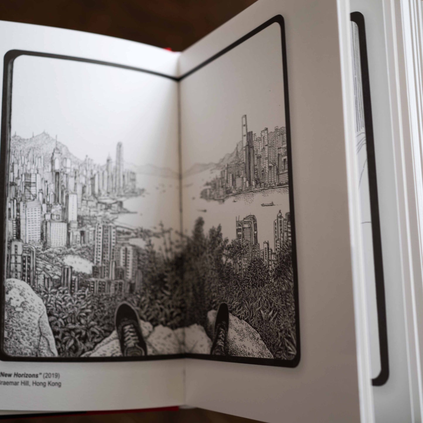 洋書『The Ink Trail －Hong Kong－』