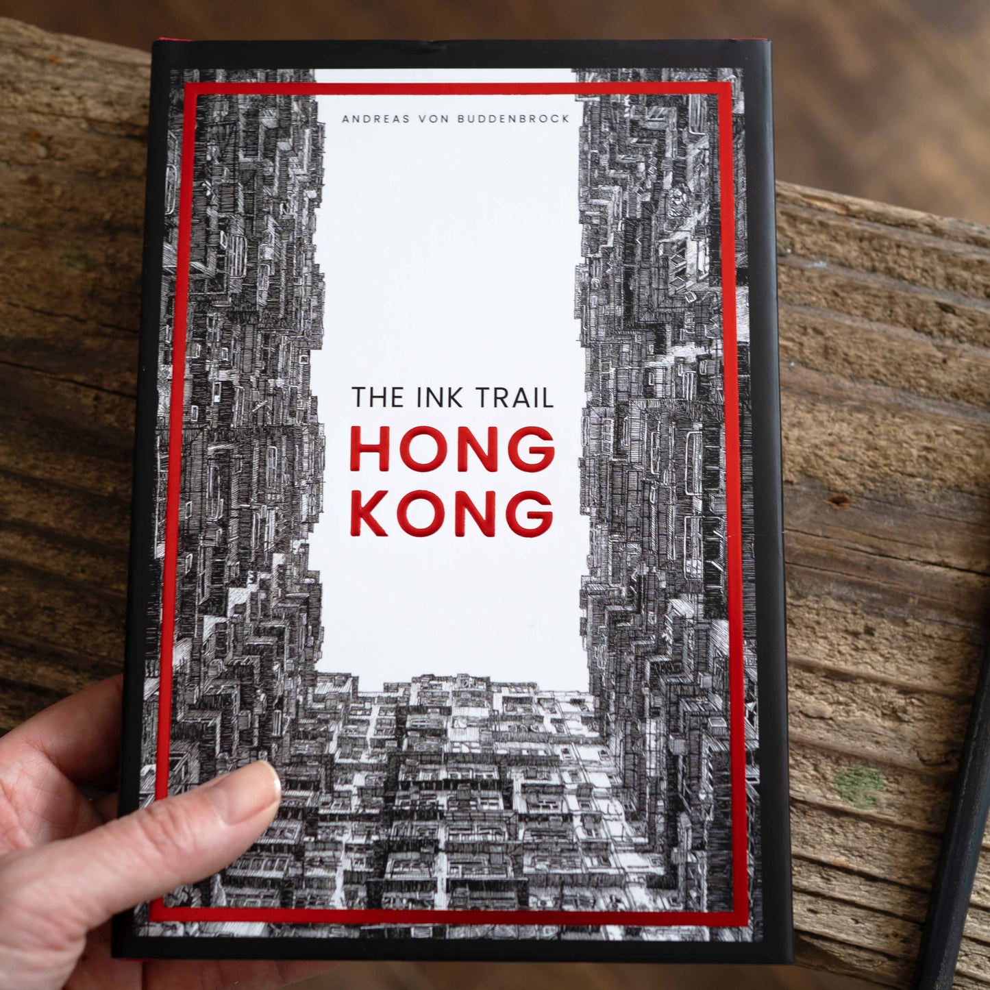 洋書『The Ink Trail －Hong Kong－』