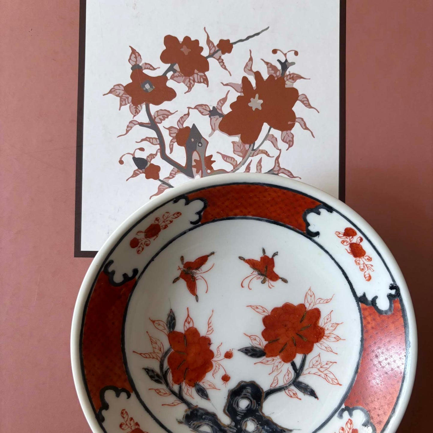 【未公開】プレート　Flowers & Butterfly