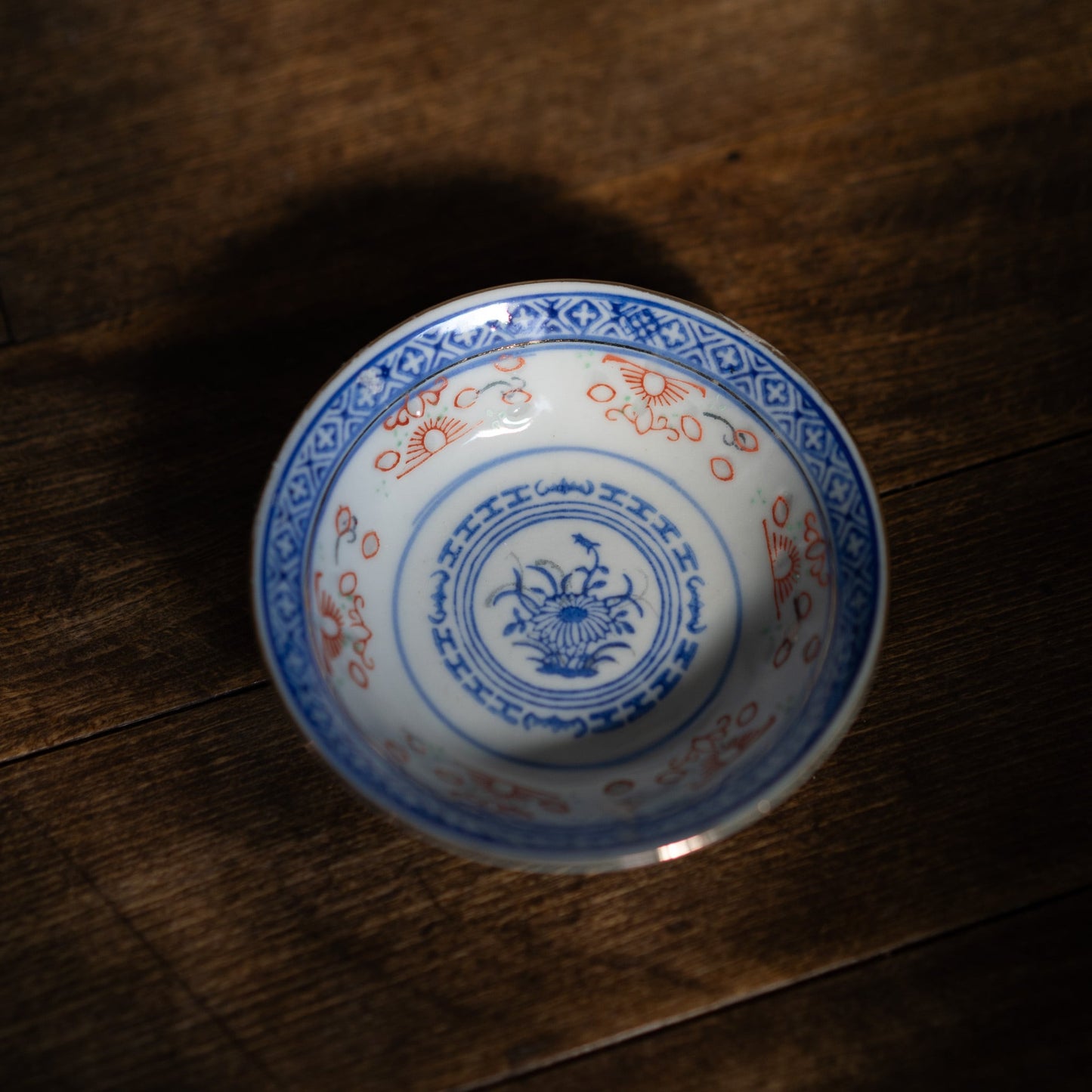 小皿10センチ　景徳鎮ホタル金彩