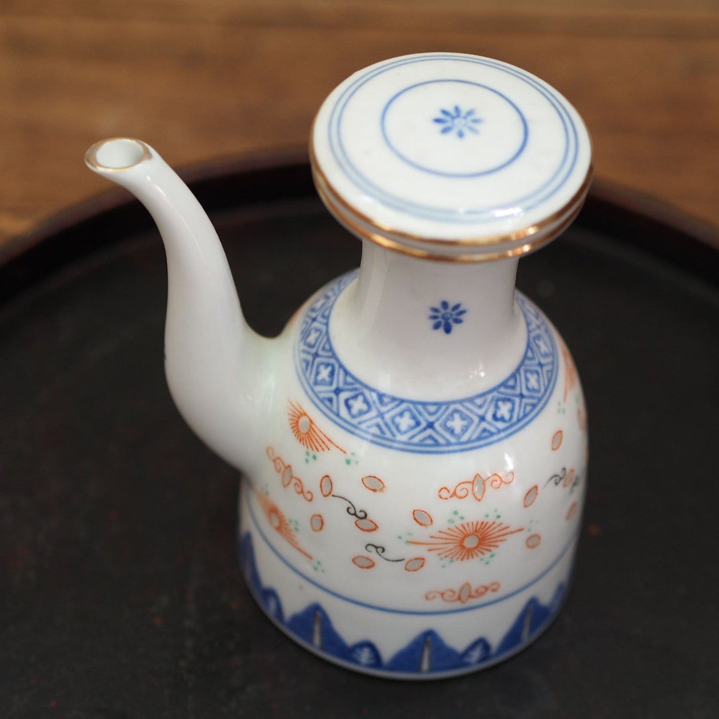 『醤油さし』景徳鎮ホタル金彩